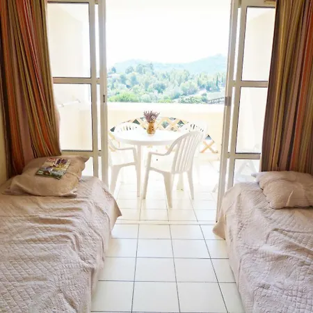 Apartment Cap Esterel Village : Studio Au Calme F3 - 319La *
