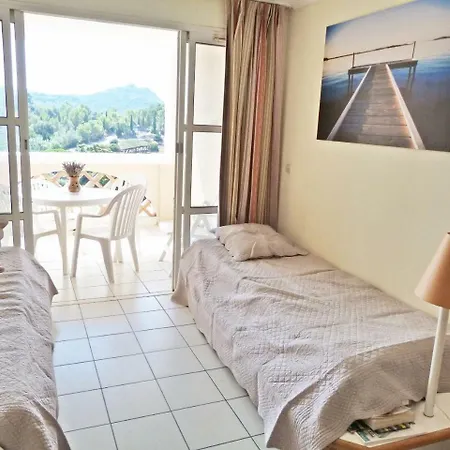 Cap Esterel Village : Studio Au Calme F3 - 319La Apartment